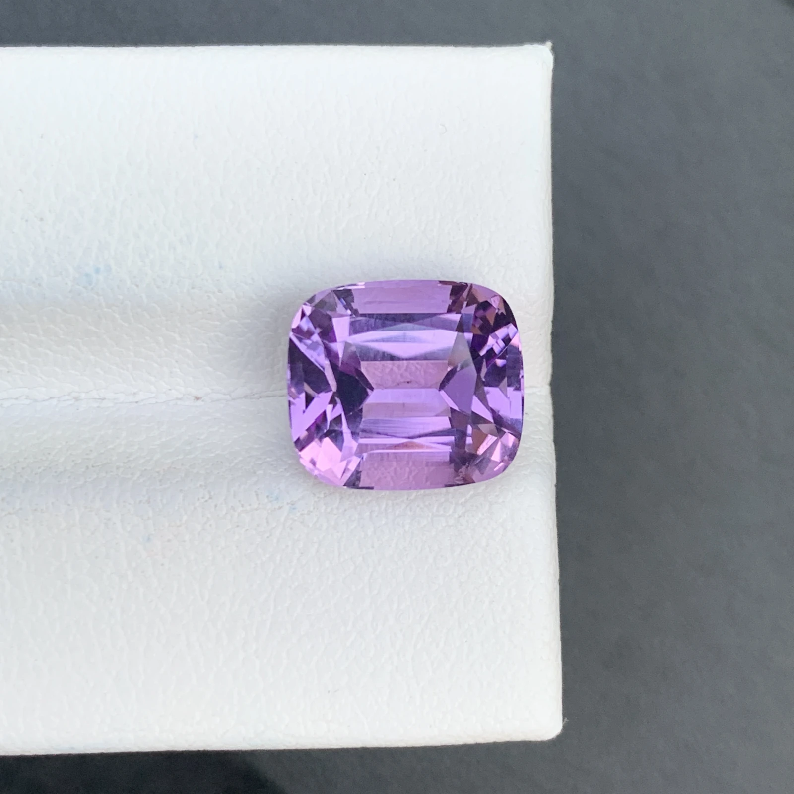 5.64 ct Natural Purple Amethyst Cushion Shape Loose Gemstone — view 10